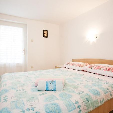 Apartments Melita 크르크 외부 사진